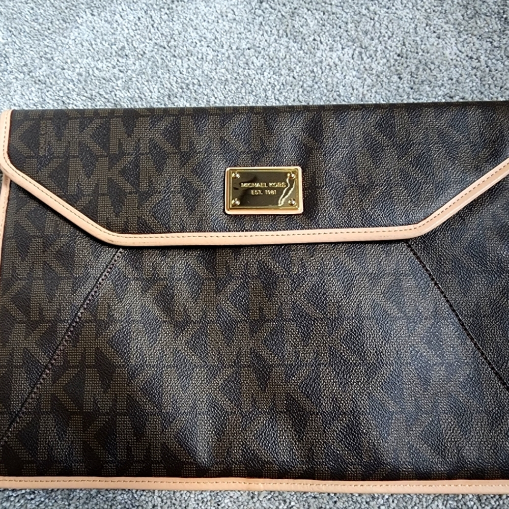 Michael Kors Leather Pouch Clutch